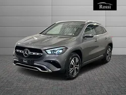 Argento hightech Nuova 2025 Mercedes GLA200 SUV | 48.500 € (Buon prezzo)