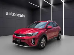 Rosso Usata 2021 Kia Stonic Style SUV | 12.990 € (Ottimo prezzo)