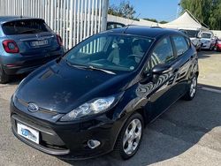 Nero Usata 2012 Ford Fiesta Tre volumi | 2000 € (Ottimo prezzo)