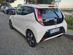 Bianco Usata 2018 Toyota Aygo Due volumi | 11.500 € (Buon prezzo)
