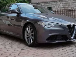 Grigio Usata 2018 Alfa Romeo Giulia Business Tre volumi | 18.490 € (Cara)