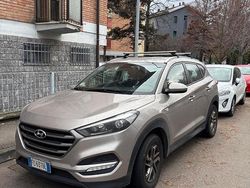 Grigio Usata 2015 Hyundai Tucson Turbo SUV | 6500 € (Buon prezzo)