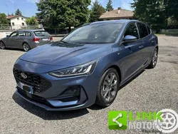 Azzurro Usata 2024 Ford Focus ST Tre volumi | 18.500 € (Super prezzo)