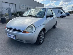 Argento Usata 2001 Ford Ka Due volumi | 990 € (Ottimo prezzo)