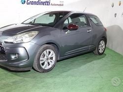 Grigio Usata 2010 Citroën DS3 Chic Due volumi | 5300 € (Buon prezzo)