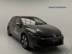 Dolphin grey Nuova 2025 VW Golf VIII Edition Due volumi | 38.500 € (Buon prezzo)