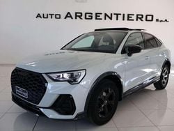 Argento rugiada Usata 2023 Audi Q3 Ambiente SUV | 39.800 € (Cara)