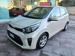 Bianco pastello Usata 2022 Kia Picanto Urban Due volumi | 12.200 € (Buon prezzo)