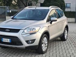 Giallo Usata 2011 Ford Kuga Titanium SUV | 5600 € (Ottimo prezzo)