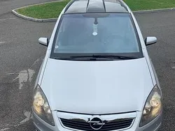 Usata 2007 Opel Zafira Monovolume | 2200 € (Buon prezzo)