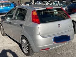 Grigio Usata 2012 Fiat Grande Punto Due volumi | 3200 € (Super prezzo)