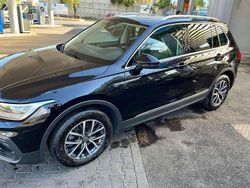 Nero Usata 2023 VW Tiguan Life SUV | 28.000 € (Buon prezzo)