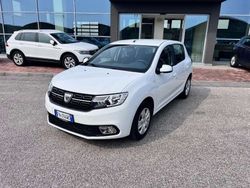 Bianco Usata 2018 Dacia Sandero Comfort Due volumi | 10.800 € (Molto cara)