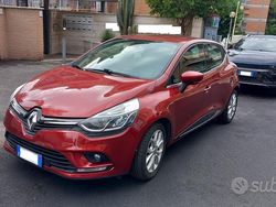 Rosso Usata 2018 Renault Clio IV Zen Tre volumi | 8500 € (Buon prezzo)