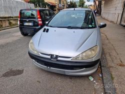 Grigio Usata 2004 Peugeot 206 Due volumi | 1000 € (Super prezzo)