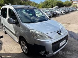Grigio Usata 2009 Peugeot Partner Monovolume | 4900 € (Buon prezzo)