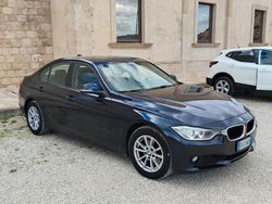 Blu Usata 2014 BMW 320 Tre volumi | 10.500 € (Buon prezzo)