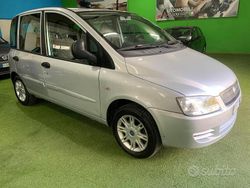 Grigio Usata 2006 Fiat Multipla Emotion Monovolume | 2500 € (Buon prezzo)