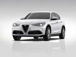 Usata 2017 Alfa Romeo Stelvio Executive SUV | 22.500 € (Buon prezzo)