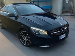 Nero Usata 2015 Mercedes CLA200 Tre volumi | 15.300 €