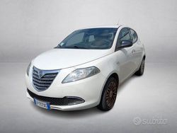 Bianco Usata 2014 Lancia Ypsilon Gold Due volumi | 4250 € (Ottimo prezzo)