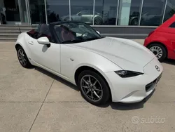 Bianco metallizzato Usata 2021 Mazda MX5 Cabrio | 26.300 € (Buon prezzo)