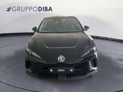 Nero Nuova 2025 MG MG4 EV Due volumi | 21.700 € (Buon prezzo)