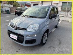 Grigio Usata 2022 Fiat Panda Due volumi | 8900 € (Ottimo prezzo)