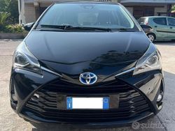 Nero Usata 2019 Toyota Yaris Hybrid Due volumi | 9000 € (Ottimo prezzo)