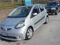 Usata 2008 Toyota Aygo Due volumi | 2500 €