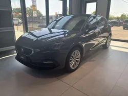 Grigio scuro Usata 2024 Seat Leon Business Tre volumi | 25.900 € (Buon prezzo)