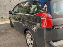 Nero Usata 2011 Peugeot 5008 Active+ Monovolume | 2800 € (Buon prezzo)