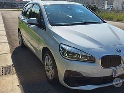 Bianco Usata 2021 BMW 216 Active Tourer Luxury Line Monovolume | 14.300 € (Buon prezzo)