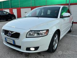 Bianco Usata 2012 Volvo V50 Plus Station wagon | 6500 € (Cara)