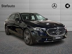 Nero Nuova 2025 Mercedes E200 Advanced Station wagon | 57.400 € (Buon prezzo)