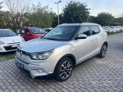 Grigio Usata 2015 Ssangyong Tivoli SUV | 7390 € (Buon prezzo)
