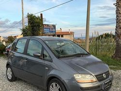 Grigio Usata 2004 Fiat Idea Monovolume | 2000 €