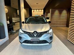 Argento Usata 2024 Renault Captur Techno SUV | 18.500 € (Buon prezzo)