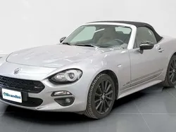 Grigio met. capote nera Usata 2017 Fiat 124 Spider Lusso Cabrio | 17.300 € (Buon prezzo)