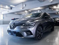 Usata 2023 Renault Clio V Techno Tre volumi | 16.900 € (Buon prezzo)