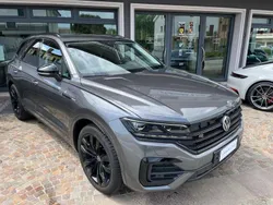 Grigio medio metallizzato Usata 2023 VW Touareg R-line Plus SUV | 62.900 €