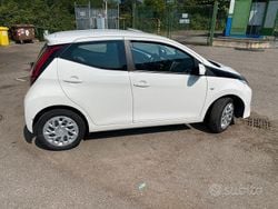 Bianco Usata 2019 Toyota Aygo Due volumi | 8500 € (Buon prezzo)
