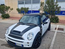 Usata 2003 Mini Cooper S Due volumi | 5000 €