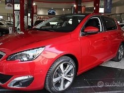 Rosso Usata 2016 Peugeot 308 Allure Tre volumi | 8400 € (Buon prezzo)