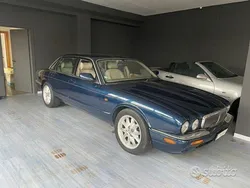 Blu Usata 1998 Jaguar XJ Sovereign Tre volumi | 9000 € (Super prezzo)
