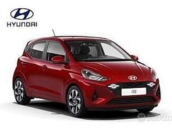 Rosso Usata 2023 Hyundai i10 Due volumi | 13.900 € (Buon prezzo)