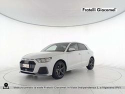 Bianco ghiacciaio metallizzato Usata 2025 Audi A1 Sportback Advanced Due volumi | 25.400 € (Buon prezzo)