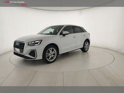 Bianco ghiacciaio metallizzato Usata 2025 Audi Q2 S-Line SUV | 32.900 € (Cara)