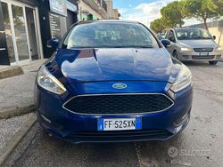 Blu Usata 2016 Ford Focus Tre volumi | 7300 € (Buon prezzo)