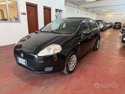 Nero Usata 2013 Fiat Grande Punto Due volumi | 2850 € (Ottimo prezzo)